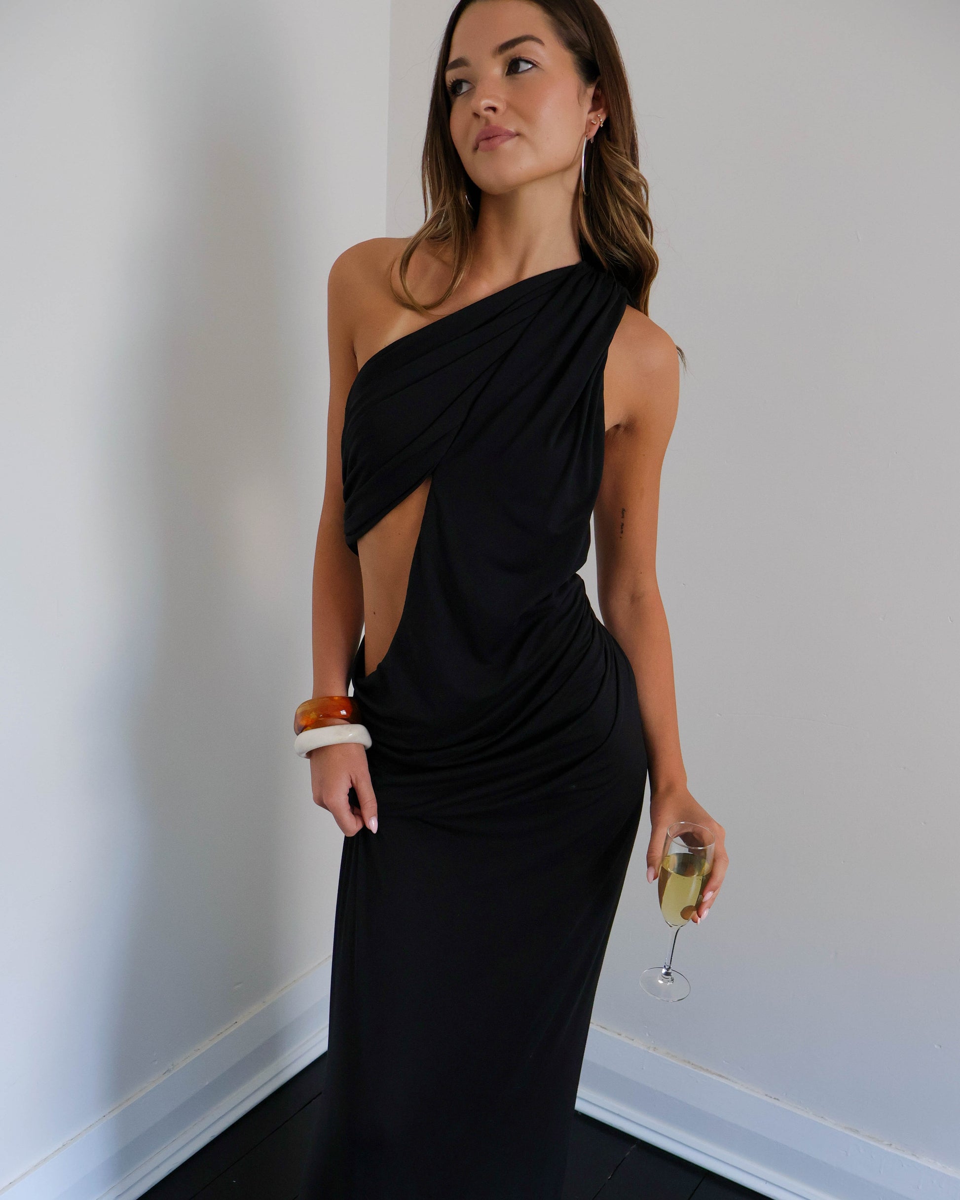 Formal Dress Hire | Perth & Aus-Wide Express Postage Le Dress Hire Formal Dress Hire | Perth & Aus-Wide Express Postage Le Dress Hire