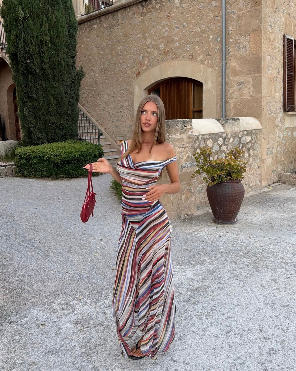 Cora Mirage