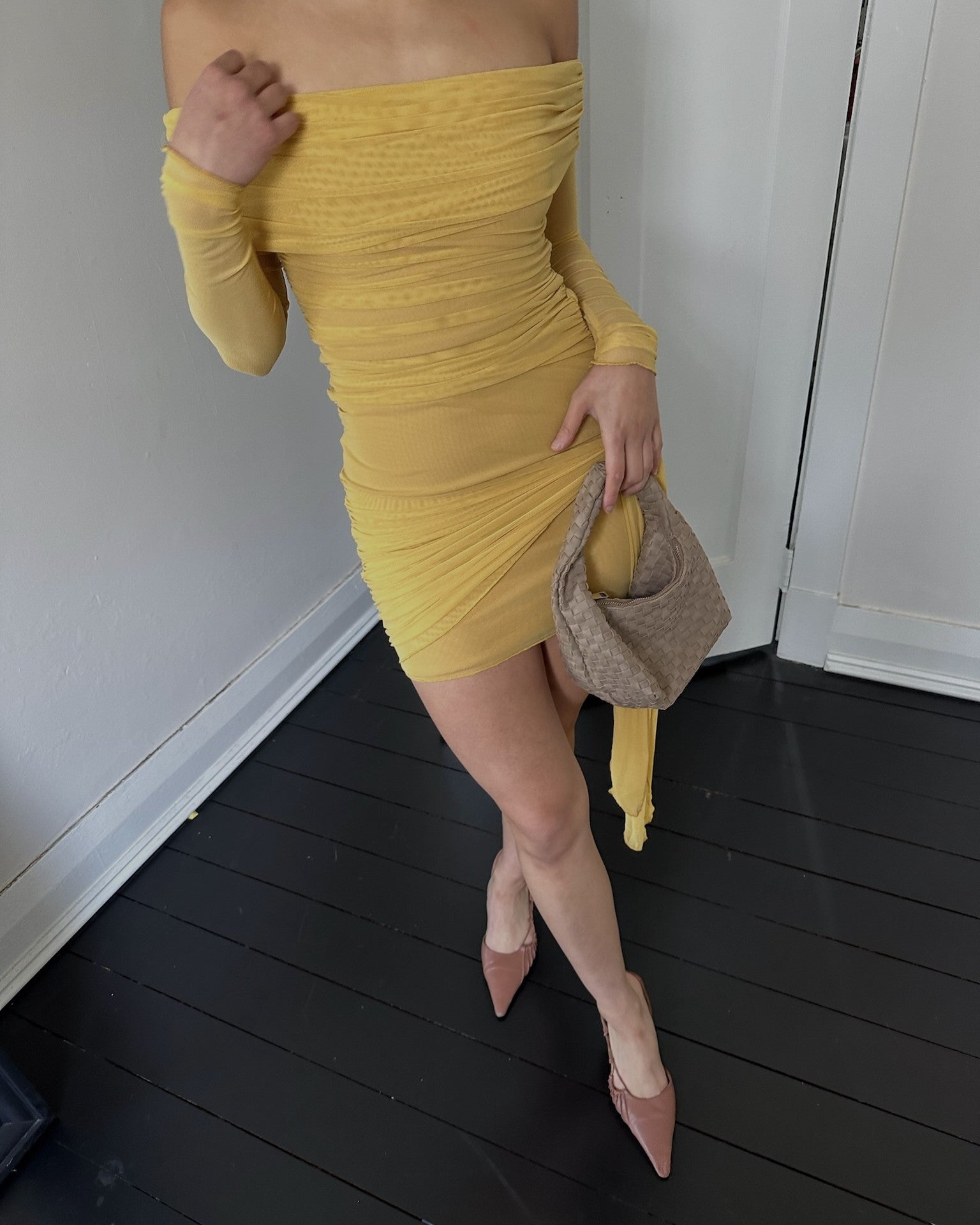 Yasmin Off Shoulder Mini