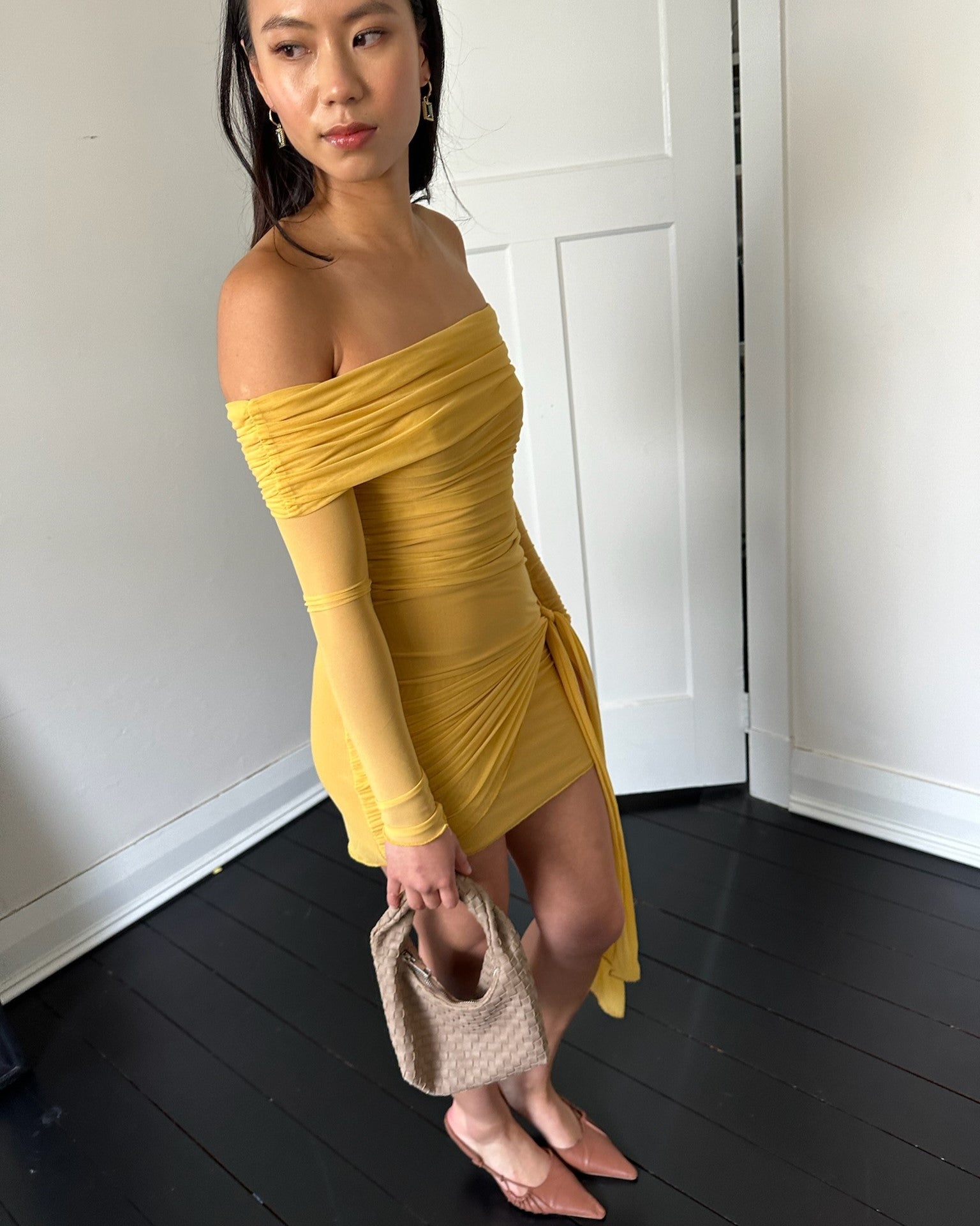 Yasmin Off Shoulder Mini
